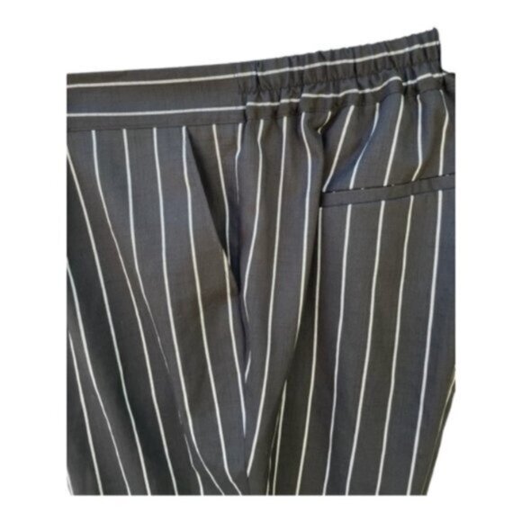 Forever 21 Women’s Relax Fit Pleated Black Pinstripe High Waist Trouser Sz 2X - Picture 8 of 13